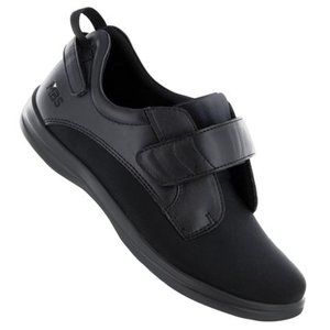 Women's Apex Moore Balance Shoes